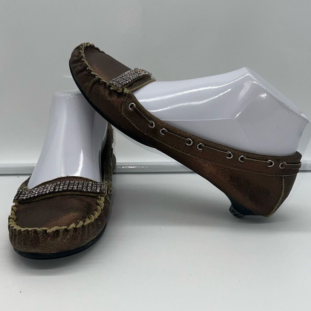 Beverly Feldman Flushed Vintage Metallic Rhinestone Kitten Heel Loafers - Picture 2 of 12